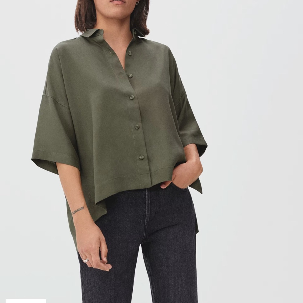 NWT Everlane The Drapey Square Shirt